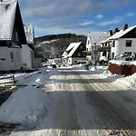 아파트 Haus Annemiek Met Balkon