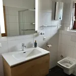 아파트 Haus Annemiek Met Balkon